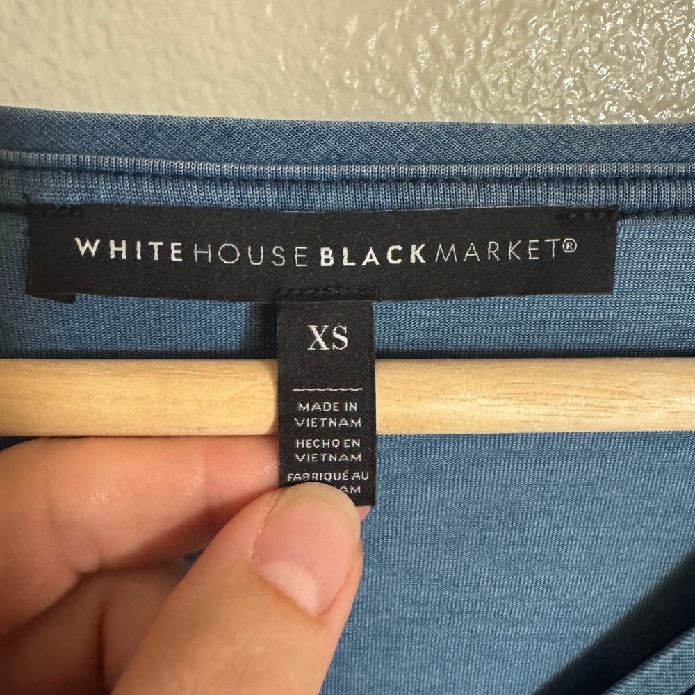 White House Black Market Blue V-Neck Dolman Top XS Lyocell Blend Soft Tee - Picture 4 of 8